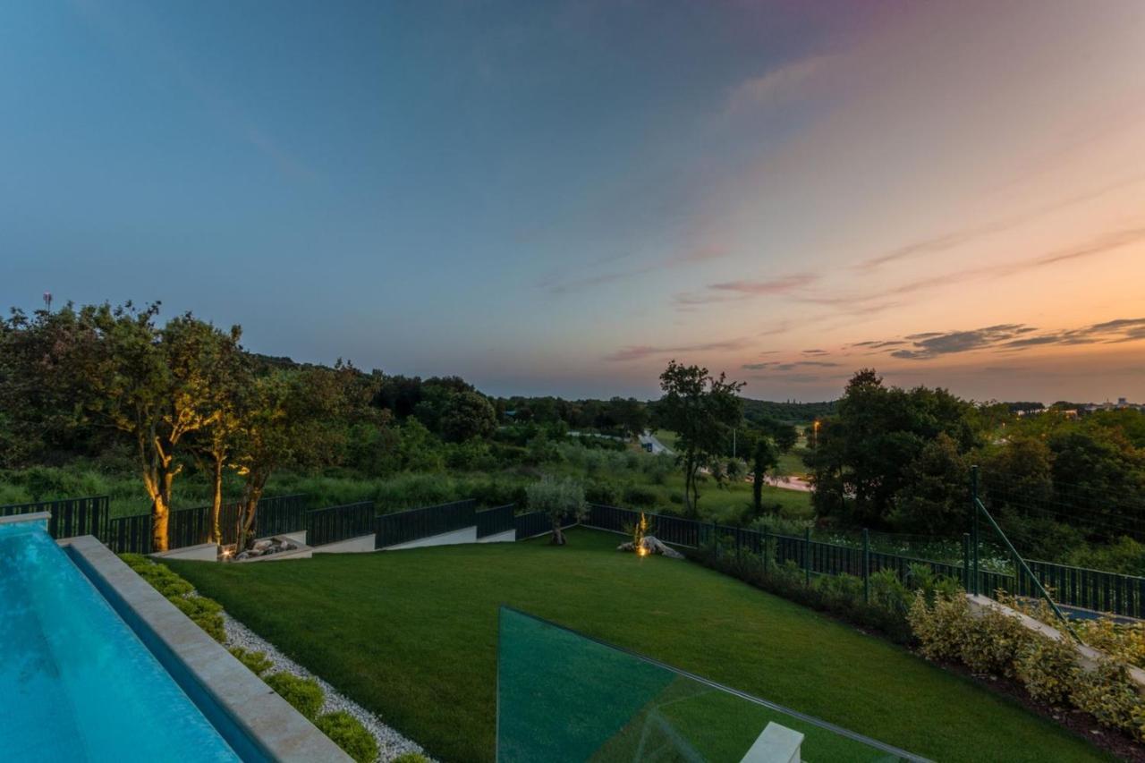 Villa Maja Врсар Экстерьер фото